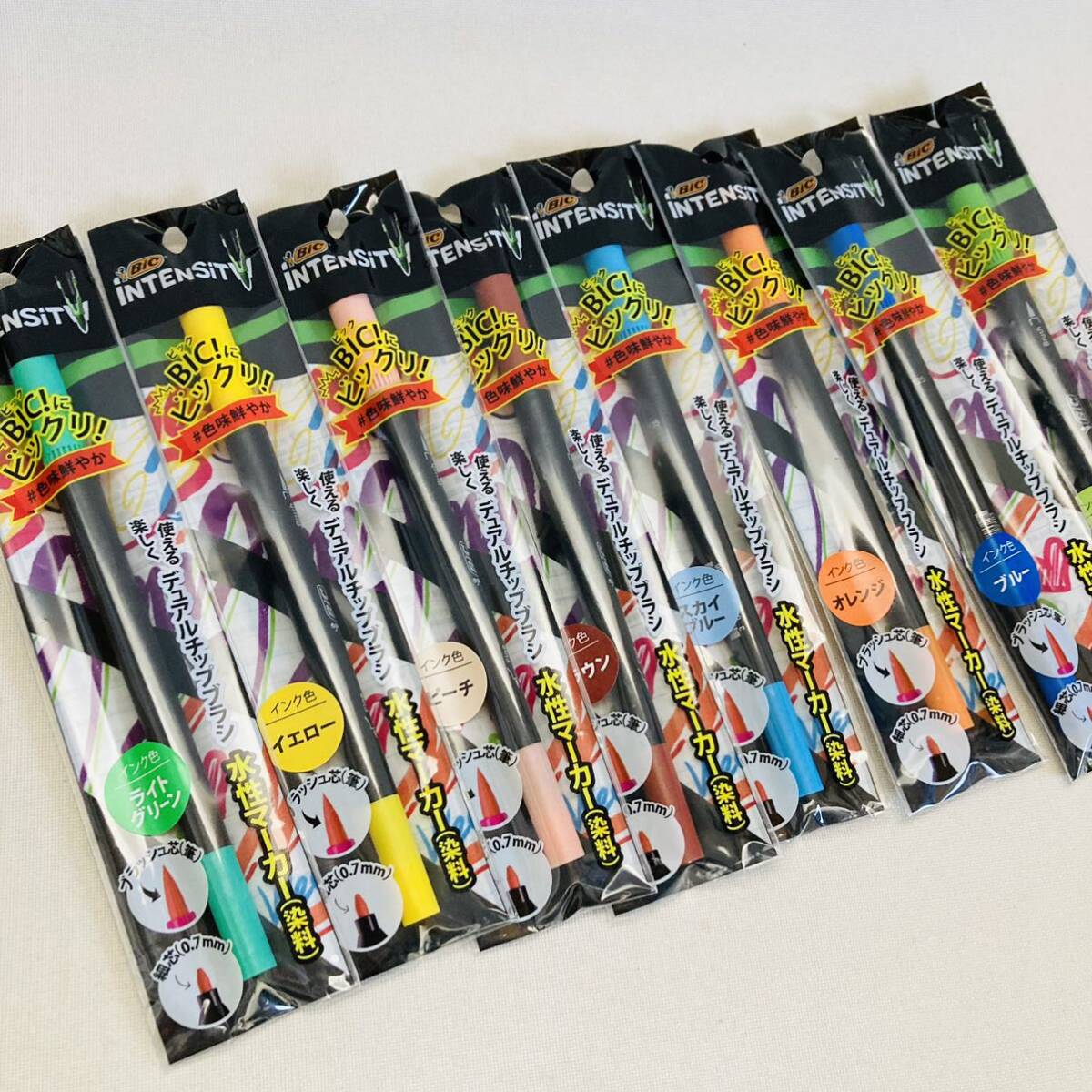 373.新品　水性ペン　8本セット　BIC ブラシ　細字　水性　ペン　カラー　イラスト　ビック　デュアルチップ　マーカー　筆マーカー　筆_画像1