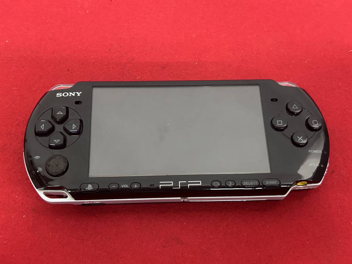 M-5857 【同梱不可】980円～ 中古品　SONY　PlayStation　Portable　PSP　本体　PSP-3000　ブラック　通電確認済み_画像1