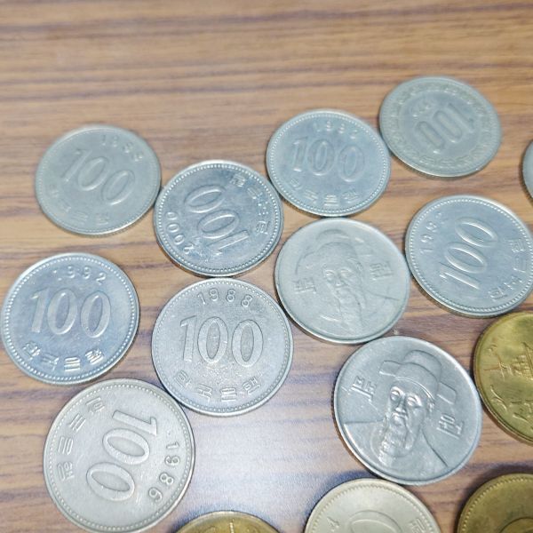 海外　コイン　韓国通貨　古銭　アンティーク　コレクション　まとめて_画像2