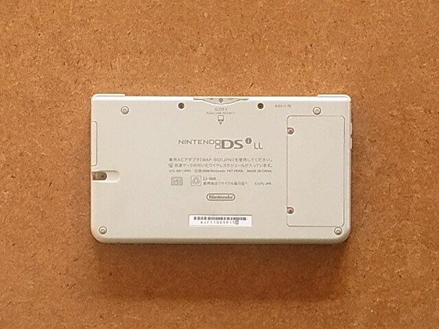 ニンテンドー DSi LL　送料230円　中古_画像2