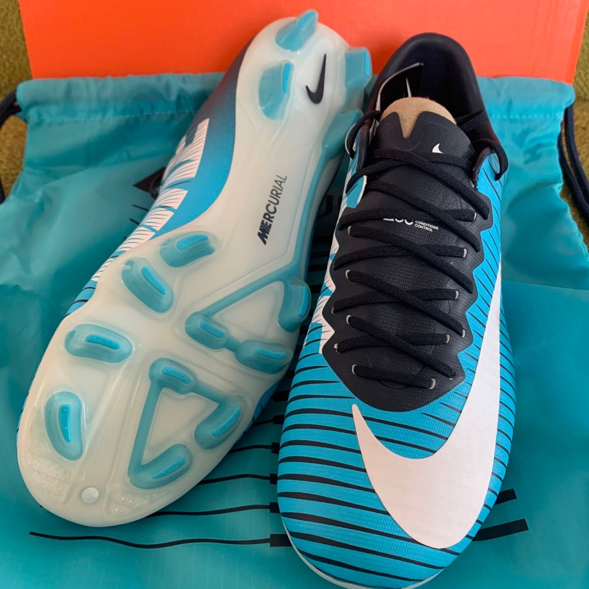 新品未使用 NIKE MERCURIAL VAPOR XI HG ナイキ マーキュリアル 新品未使用 NIKE MERCURIAL VAPOR XI HG ナイキ マーキュリアル