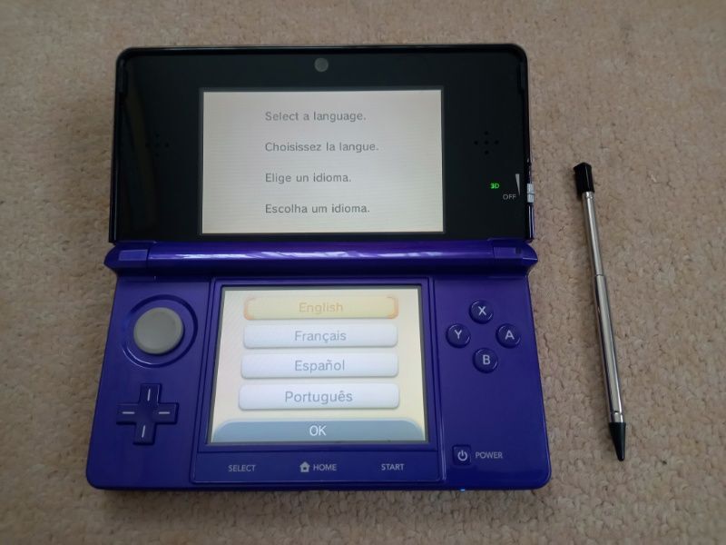 3DS 本体(ミッドナイトパープル)　北米版　海外版　中古_画像1