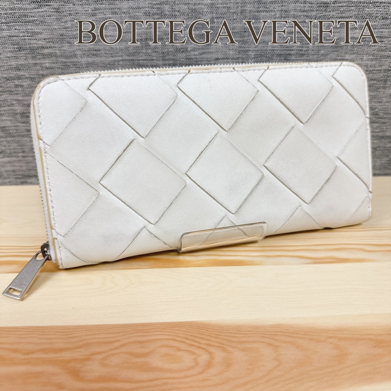 ボッテガヴェネタ BOTTEGA VENETA ラウンドファスナー長財布 ジップアラウンドウォレット マキシイントレチャート ホワイト