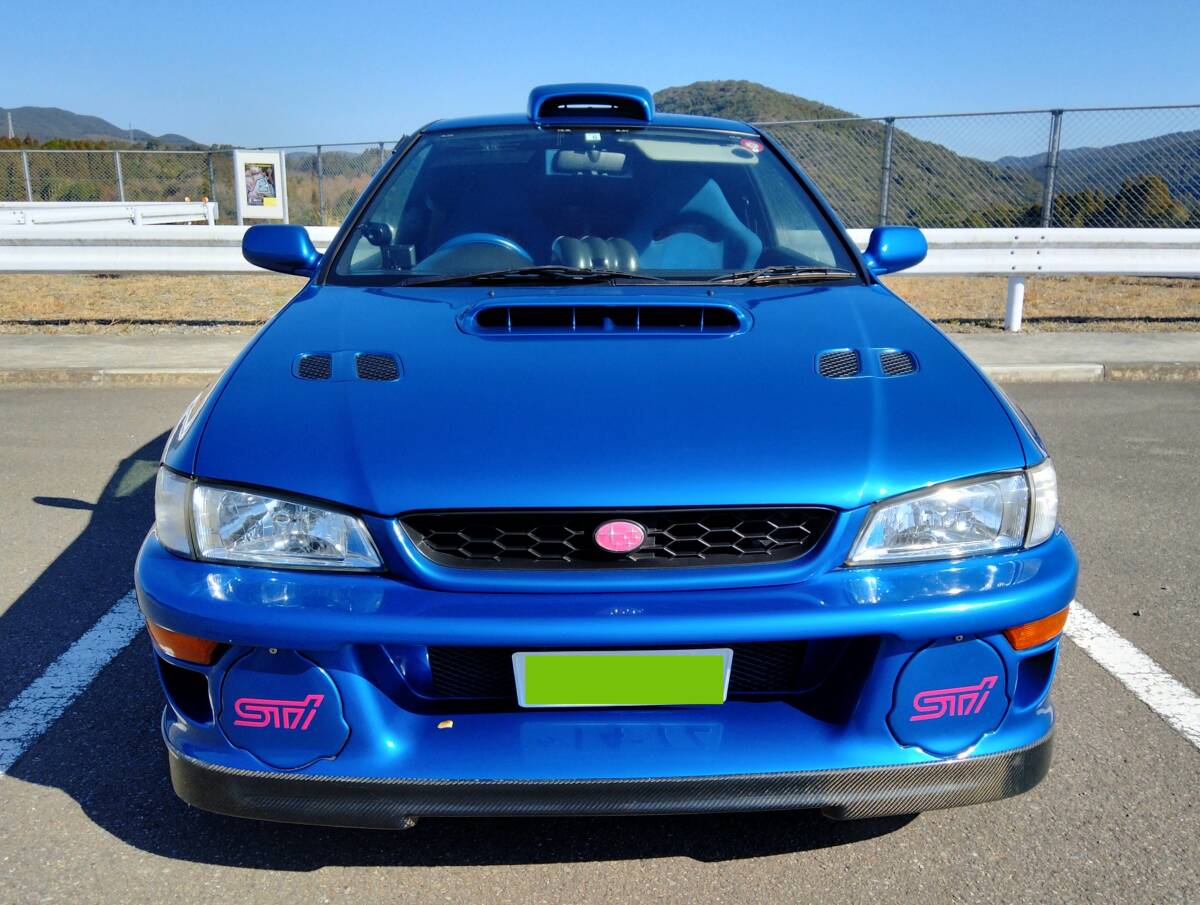 個人のお宝　GC8　インプレッサWRX　STI 6型　TYPE-R LIMITED 1000台限定車　最終型 最終年　ディーラー整備　　一時抹消後に売却予定　_最終型　最終年　限定1000台