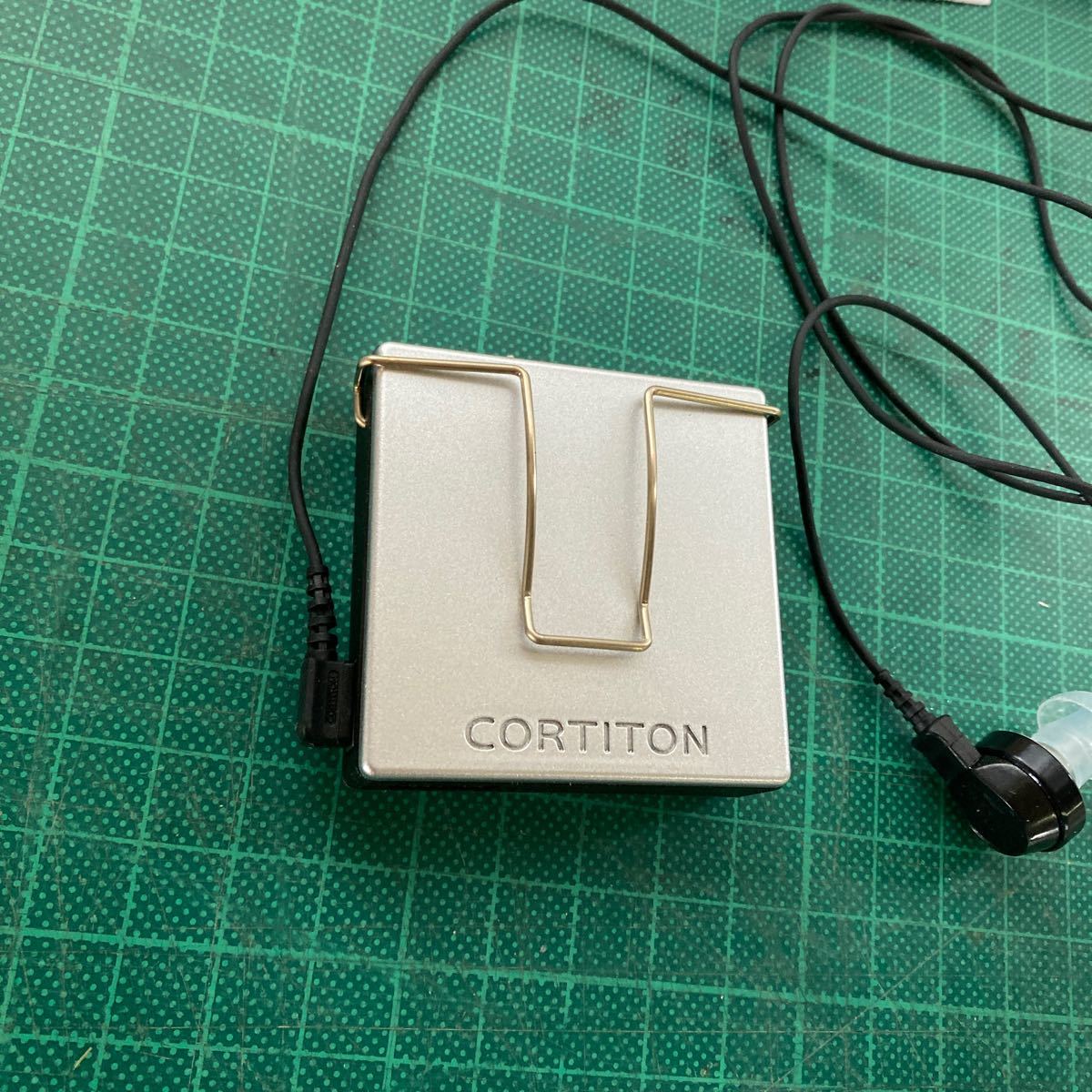  beautiful goods CORTITONkoruchi tone TH-33DW hearing aid set special case instructions box attaching operation goods 