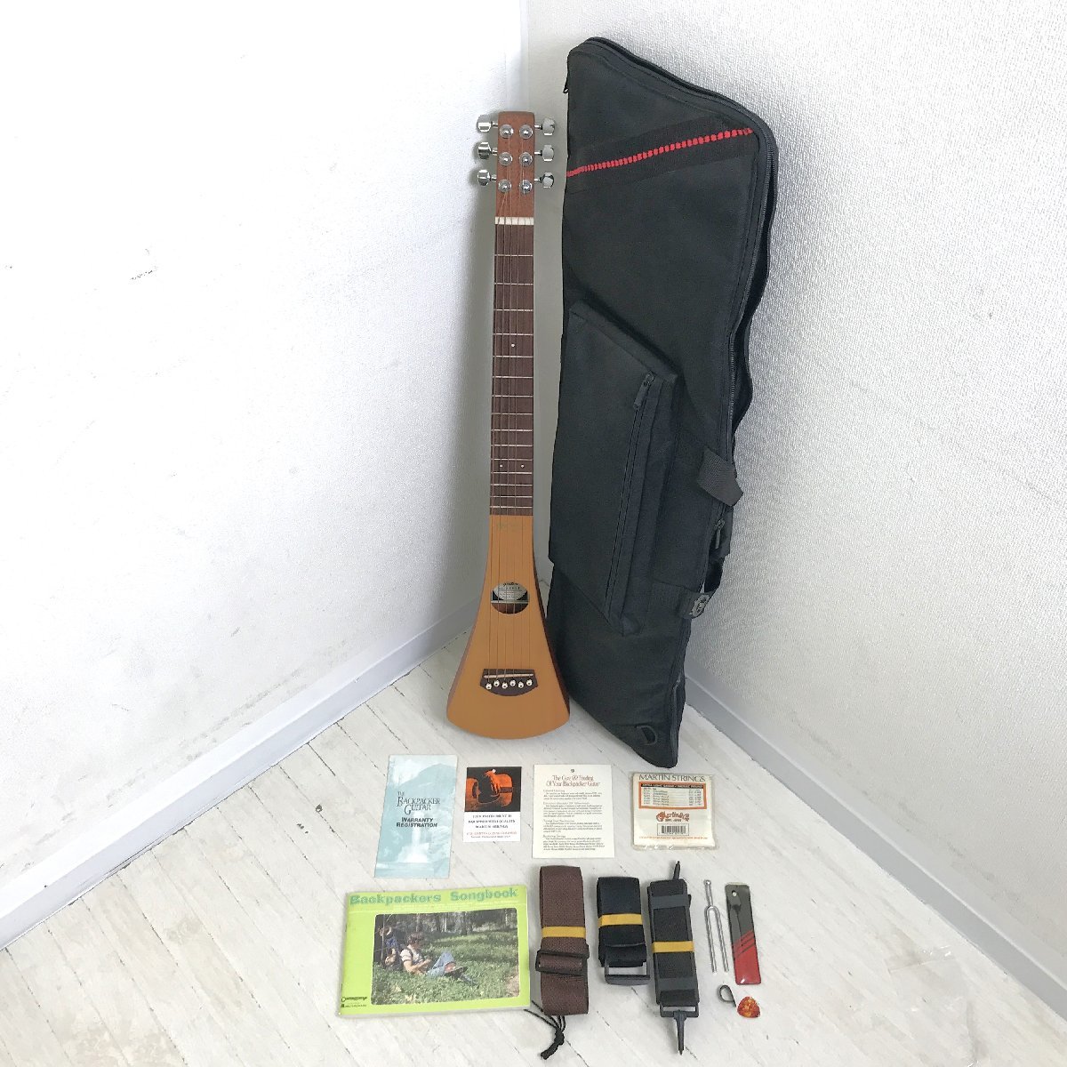 1203 Martin マーチン The Backpacker Guitar バックパッカーギター トラベルギター メキシコの画像1