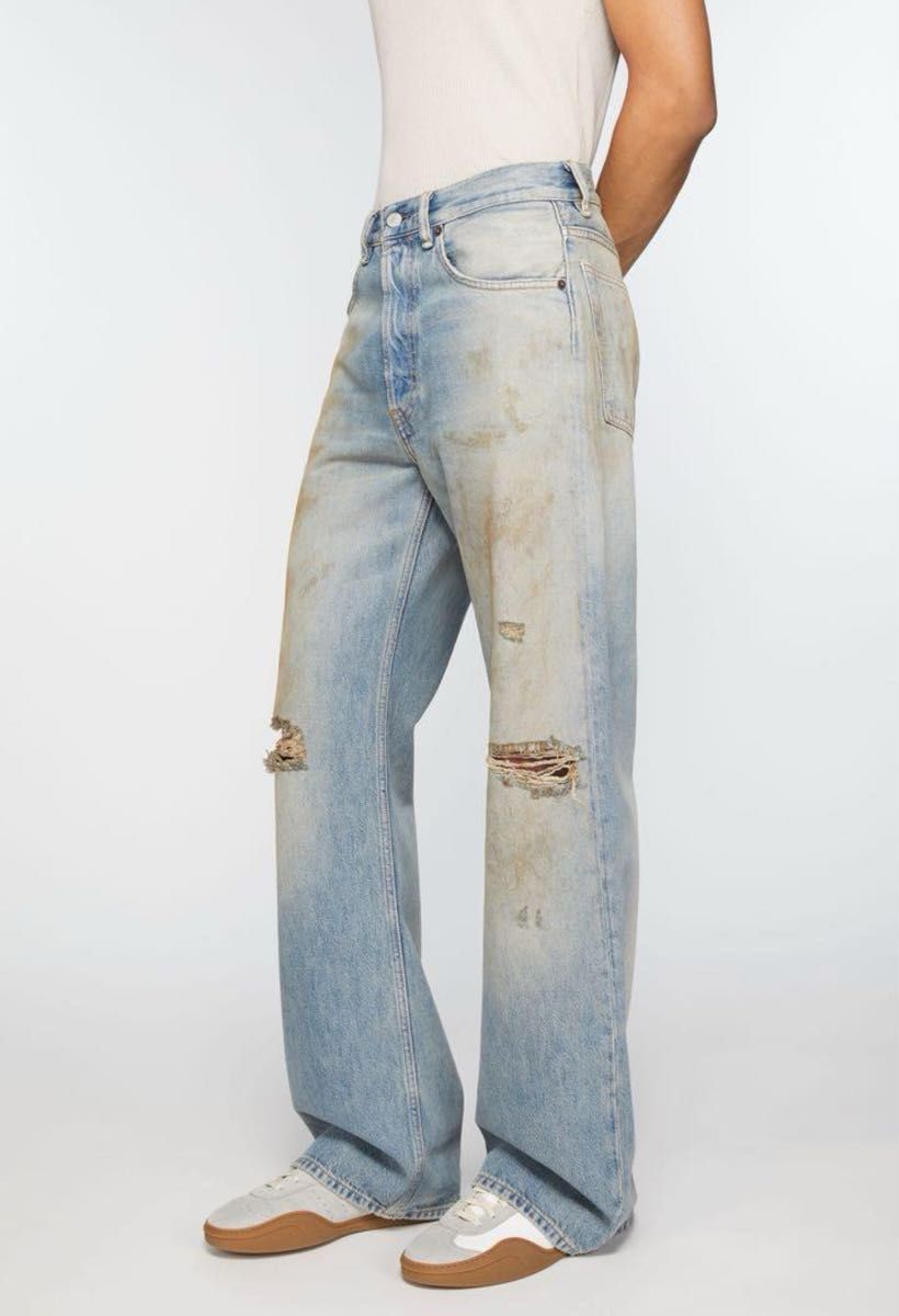 新品未使用 AcneStudios ルーズフィットジーンズ 2021M 30/32 新品未使用 AcneStudios ルーズフィットジーンズ 2021M 30/32