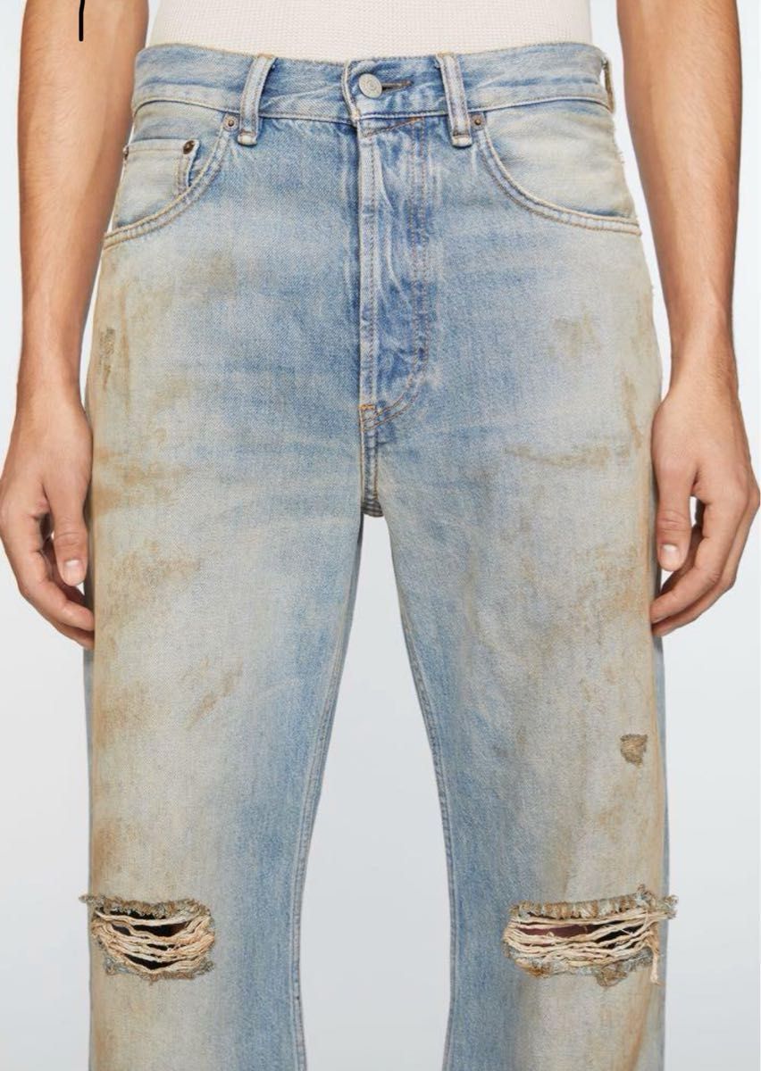 新品未使用 AcneStudios ルーズフィットジーンズ 2021M 30/32 新品未使用 AcneStudios ルーズフィットジーンズ 2021M 30/32