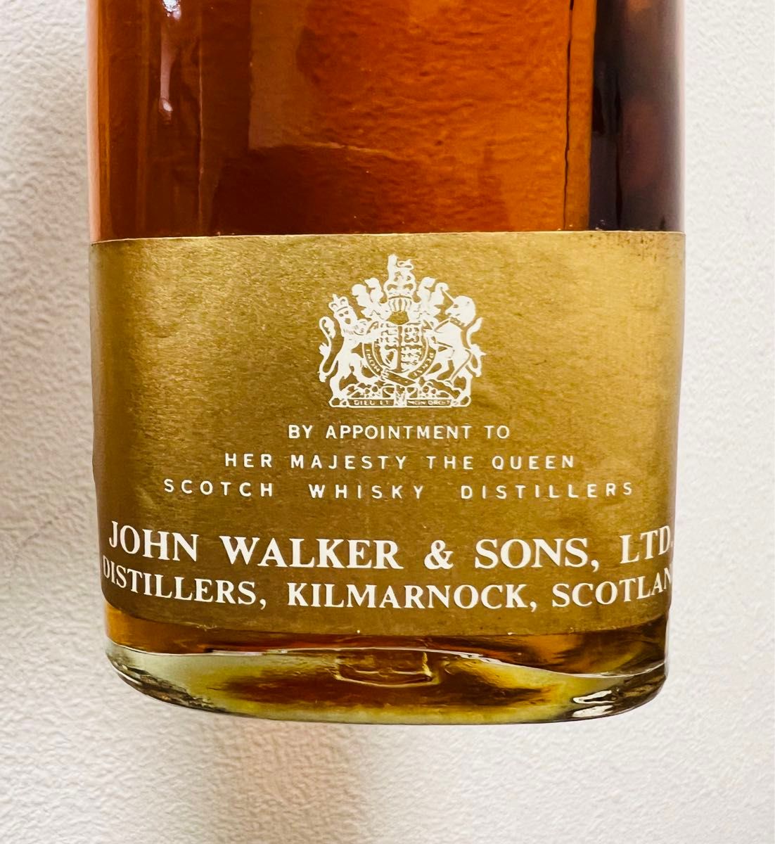 未開栓古酒ジョニーウォーカー ブラックラベルスコッチウイスキーJohnnie Walker EXTRA SPECIAL 金キャップ