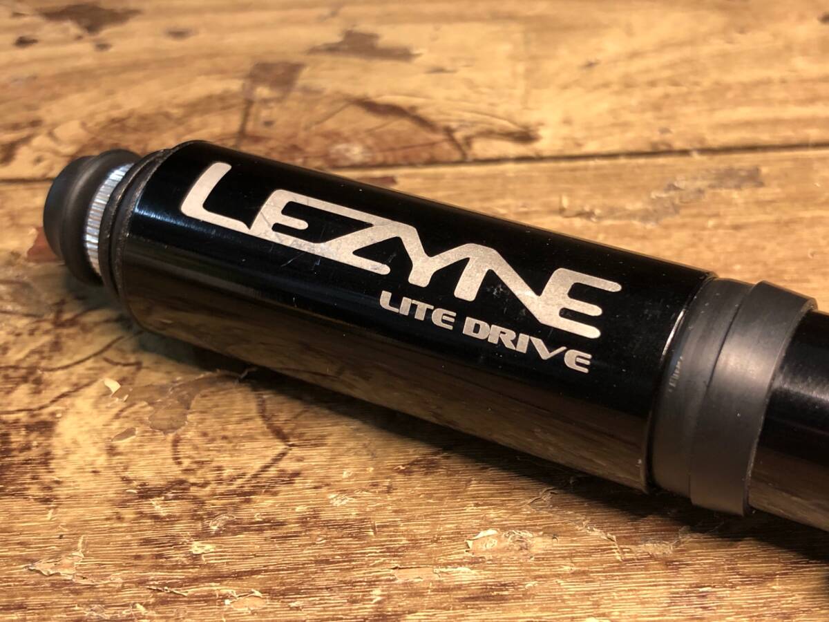 GO183 レザイン LEZYNE ライトドライブ LITE DRIVE 携帯ポンプ 黒_画像5