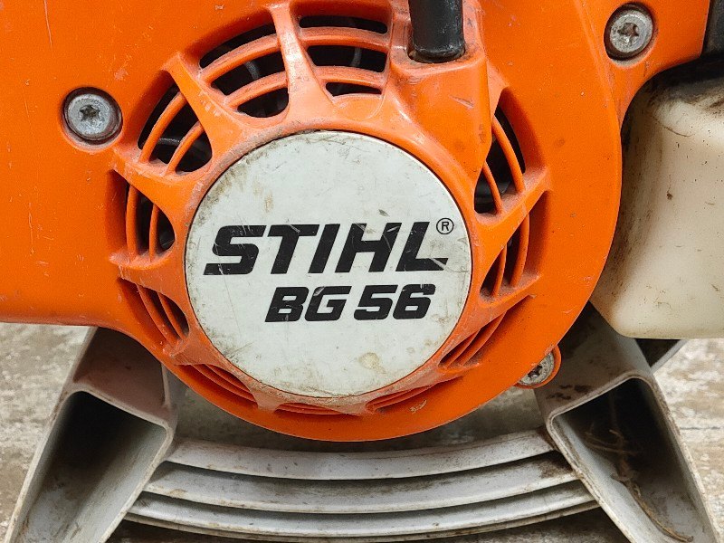 STIHL steel BG56 двигатель вентилятор объем двигателя 27.2cc заводится в первого раза дуть . вверх отличное состояние рабочее состояние подтверждено. 