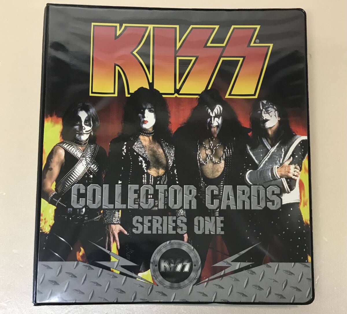 KISSkisCOLLECTOR CARDS SERIES 1 ONE trading card 185 sheets...h-2550