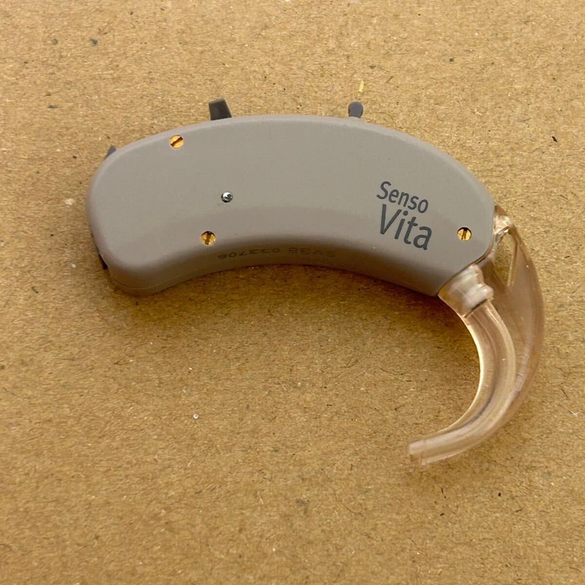 #C18F WIDEX Senso Vita 補聴器 デモ機 SV38 耳掛け式 集音器 ケース付き 動作品の画像3