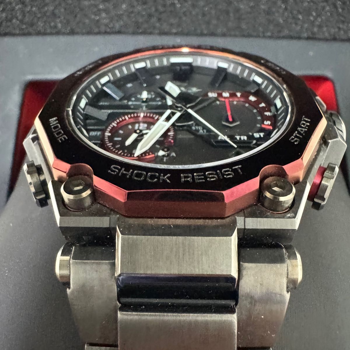 カシオ  G-SHOCK MTG-B2000BD-1A4JF