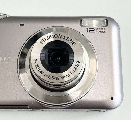 【JBI 4639】 1円〜 富士フィルム FUJIFILM FinePix JV100 デジタルカメラ デジカメ 通電動作確認済み デジカメ用ポーチ付属 中古 現状品_画像3