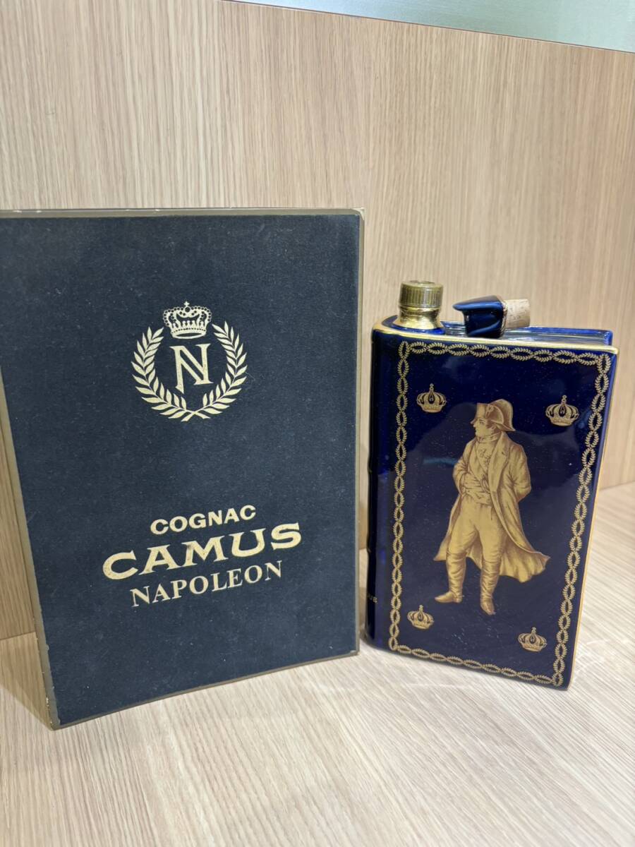 【APS 8313】1円～ ナポレオン NAPOLEON BOOK ブック CAMUS 洋酒 重量約1280g 箱付き 替栓付き　現状品_画像1