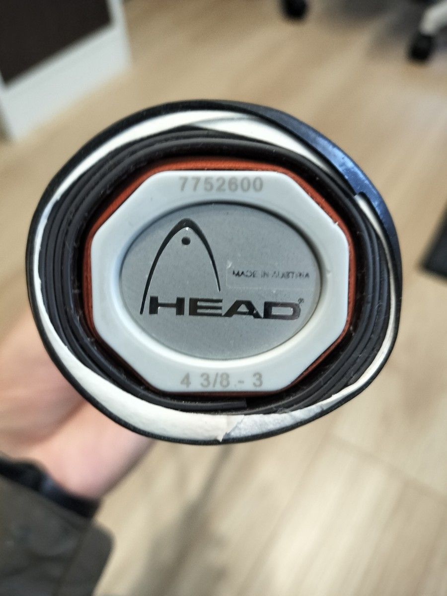 テニスラケット　HEAD　リキッドメタル　プレステージ　MID　極美品　ナチュラルガット張りたて 硬式テニスラケット