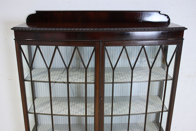 アンティーク家具 ce-58 1920年代イギリス製アンティーク マホガニー チッペンデールスタイル ディスプレイキャビネット 飾り棚 レトロ の画像3