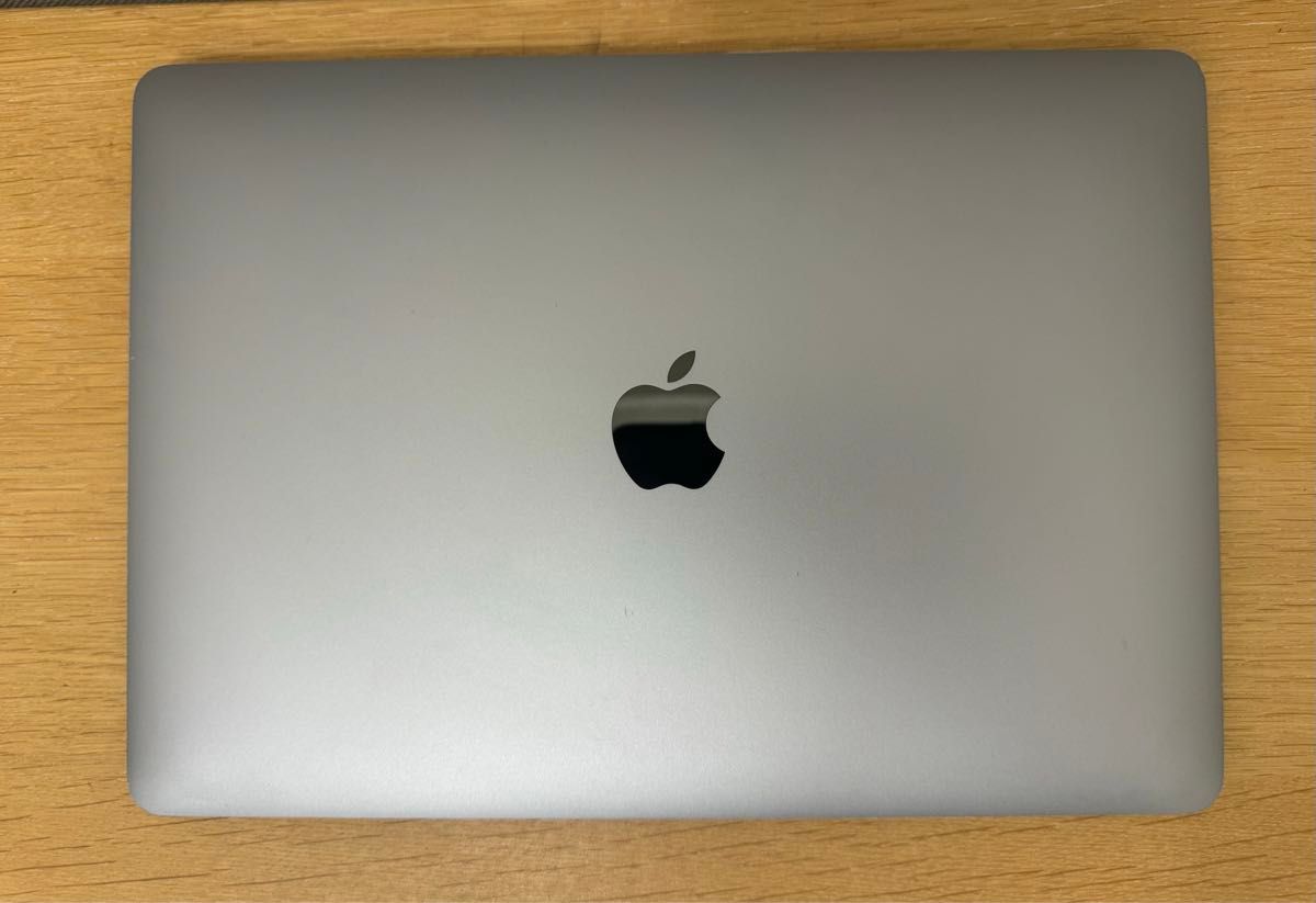 MacBook Pro 13 2020 i5/16GB/256GB スペースグレイ