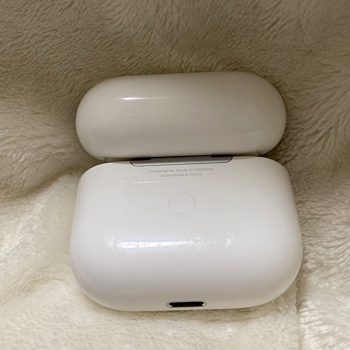 AirPods  MME73J 第3世代　MagSafe充電ケース付　AirPods （正規品）