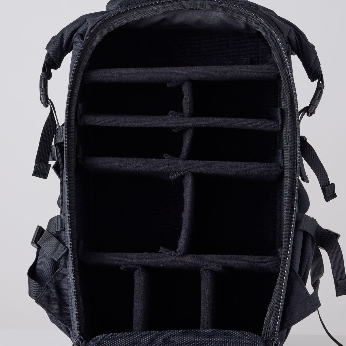 【極美品】Profoto Core Backpack S プロフォト コア バックパック 定価41,140円【送料無料】_スナップ撮影においては問題ない収納力です