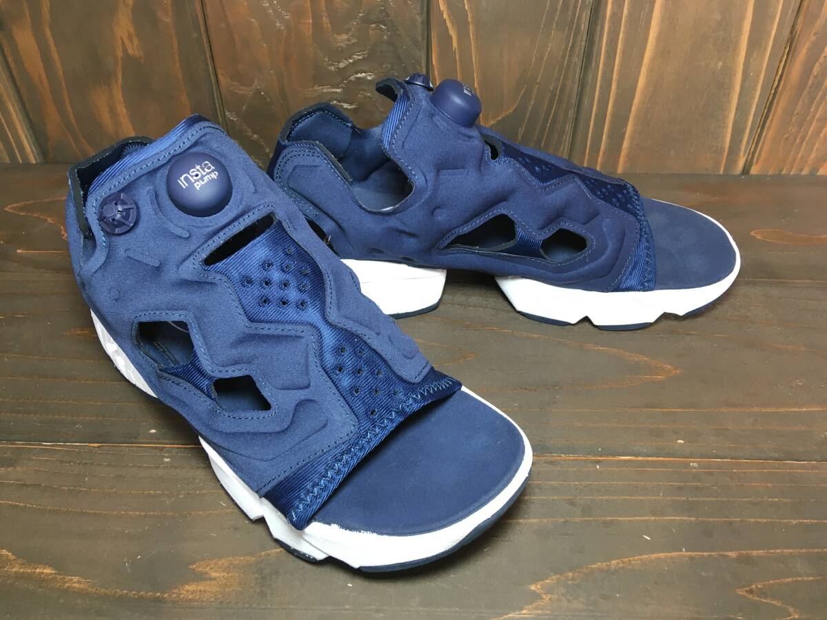 ★Reebok リーボック INSTAPUMP FURY ポンプ フューリー サンダル 紺 レディース 26.0cm 美品 Used 検 スタッグ ミュール スニーカー_画像6