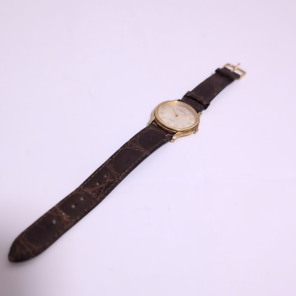 G13 SEIKOセイコー SPIRITスピリット 5E31-6A10 ゴールド文字盤 クォーツ式 腕時計 中古品 動作未確認_画像4
