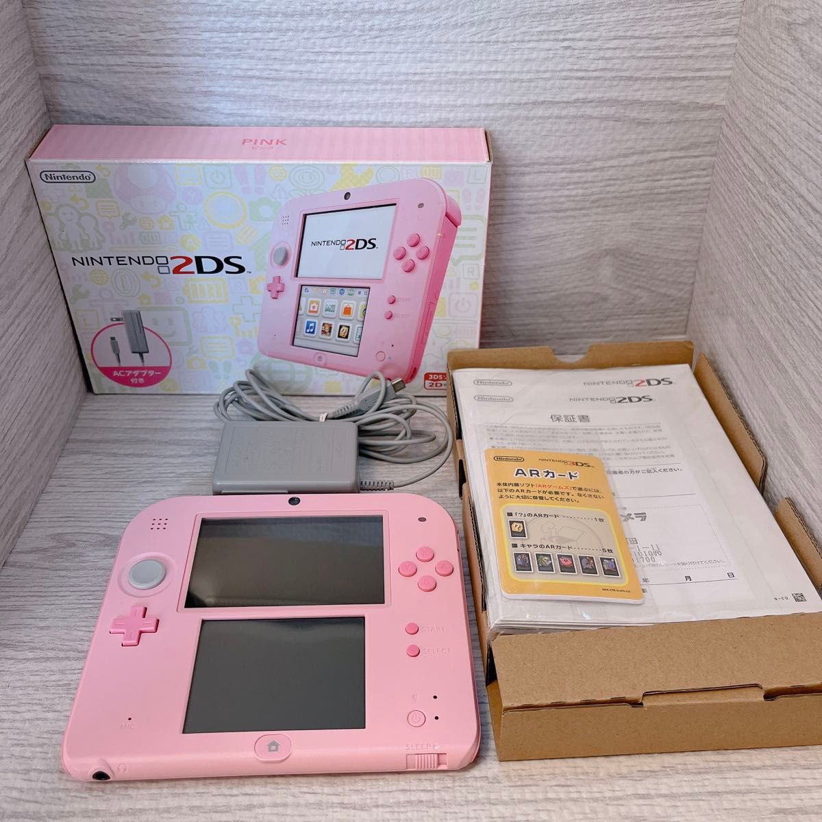 数回使用のみ★ニンテンドー2DS ピンク ★充電器付き