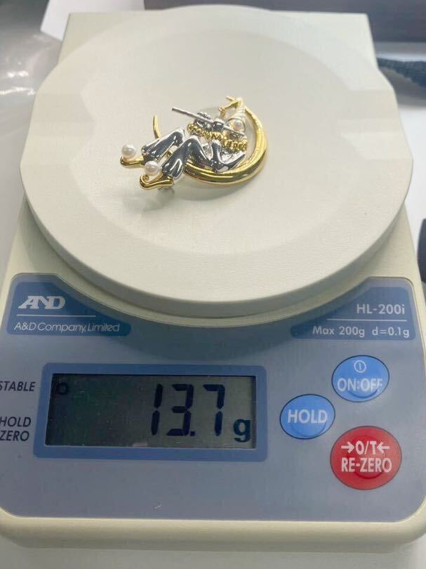 PJ1 MIKIMOTO ミキモト 真珠 ブローチ ピエロ 月 三日月 シルバー ゴールド パール 合金 メッキ 刻印 アクセサリー ジュエリー 小物の画像7