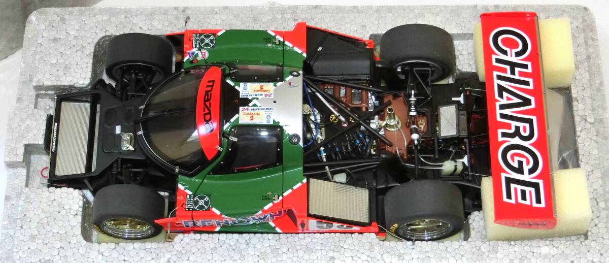 AUTOart MAZDA 787B 1/18 ミニカーの画像7