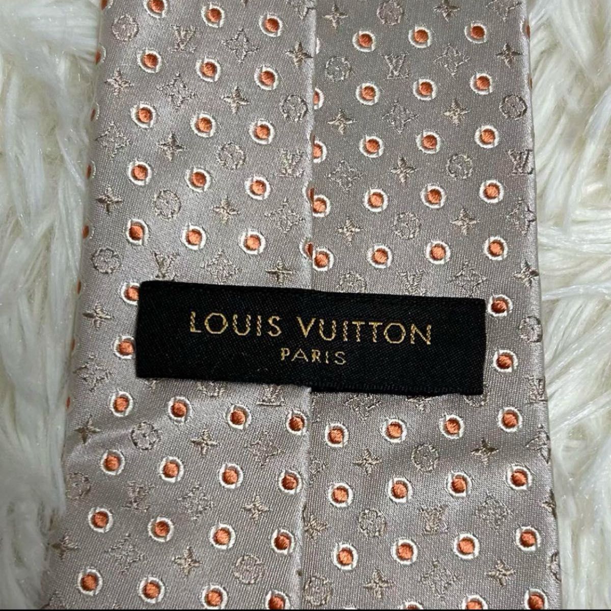 世界最高峰　Louis Vuitton  モノグラム　ネクタイ