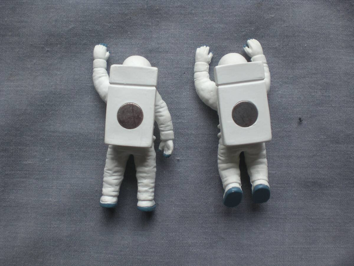  America 3D astronaut magnet . earth production resin collection 2set