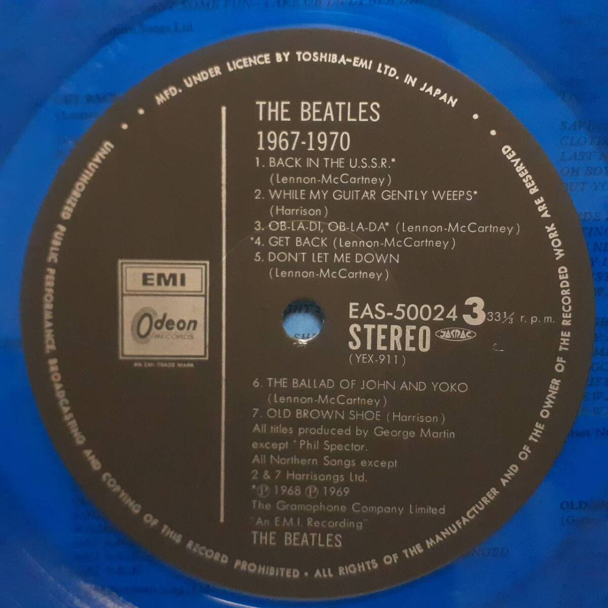 美品 限定ブルー・カラー盤！日本ODEON盤2LP！The Beatles / 1967-1970 1977年 東芝 EAS-50023~24 ビートルズ 青盤 Blue Vinyl John Lennon_画像10