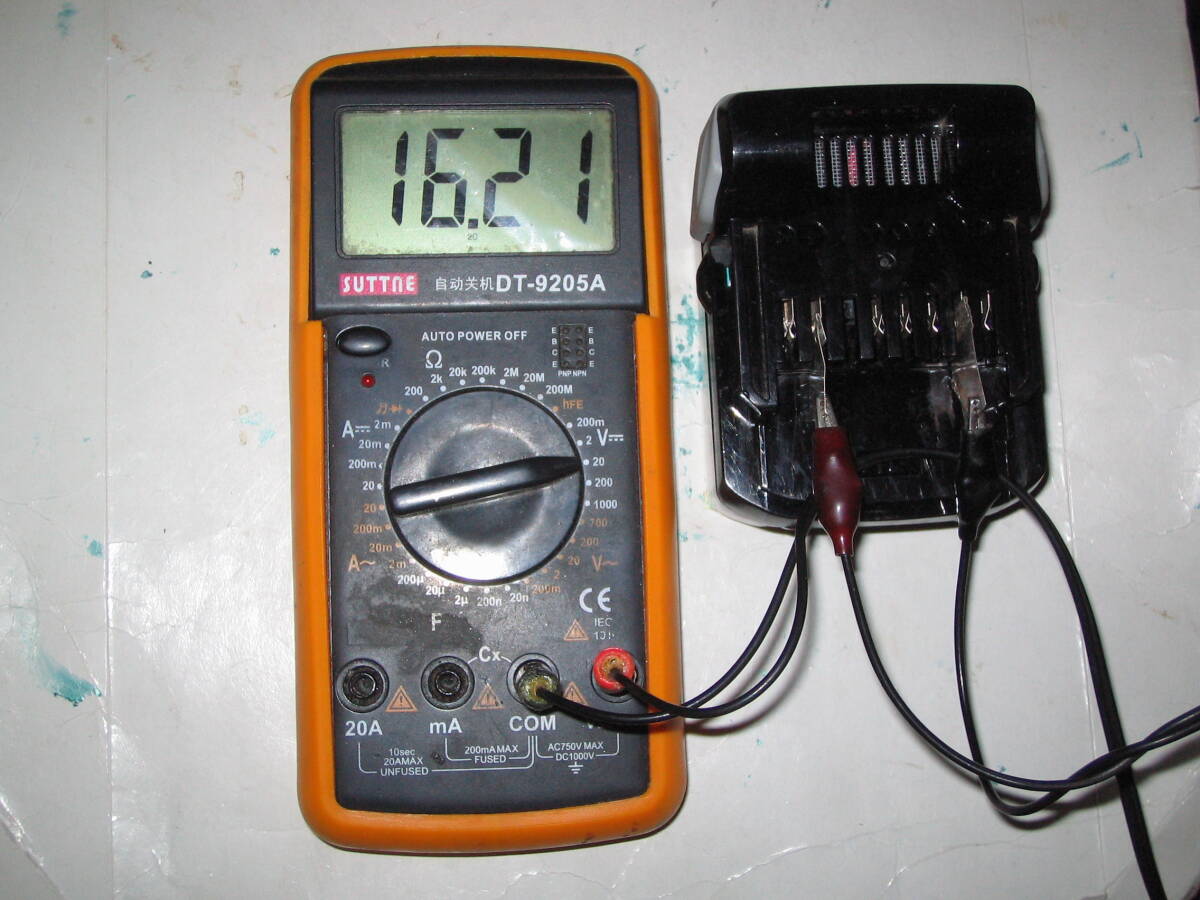 日立 BSL1430 Li-ion電池(中古、充電OK）14.4V/3Ahの画像2