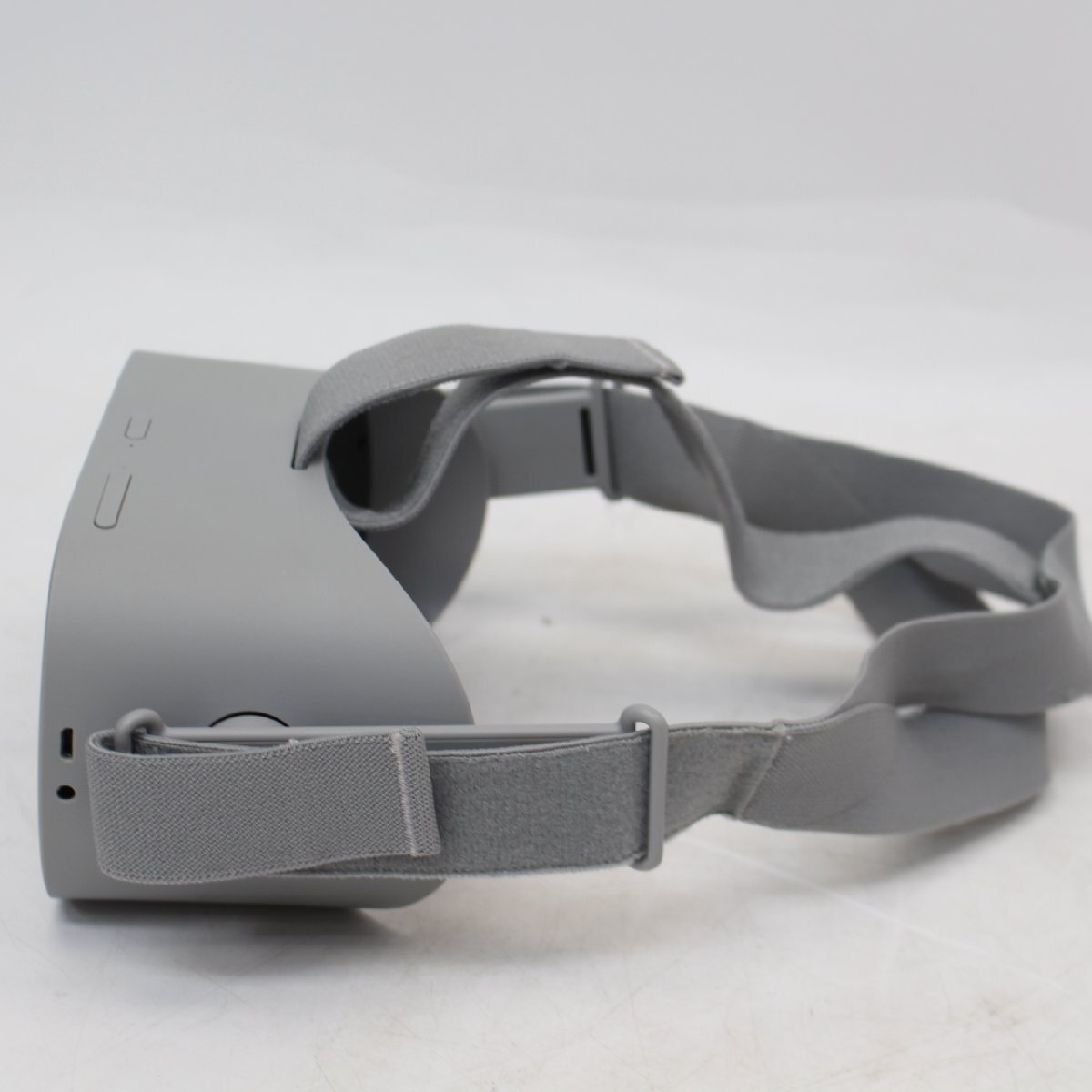 403)Oculus Go 64GB ヘッドマウントディスプレイ MH-A32 2018年製_画像5