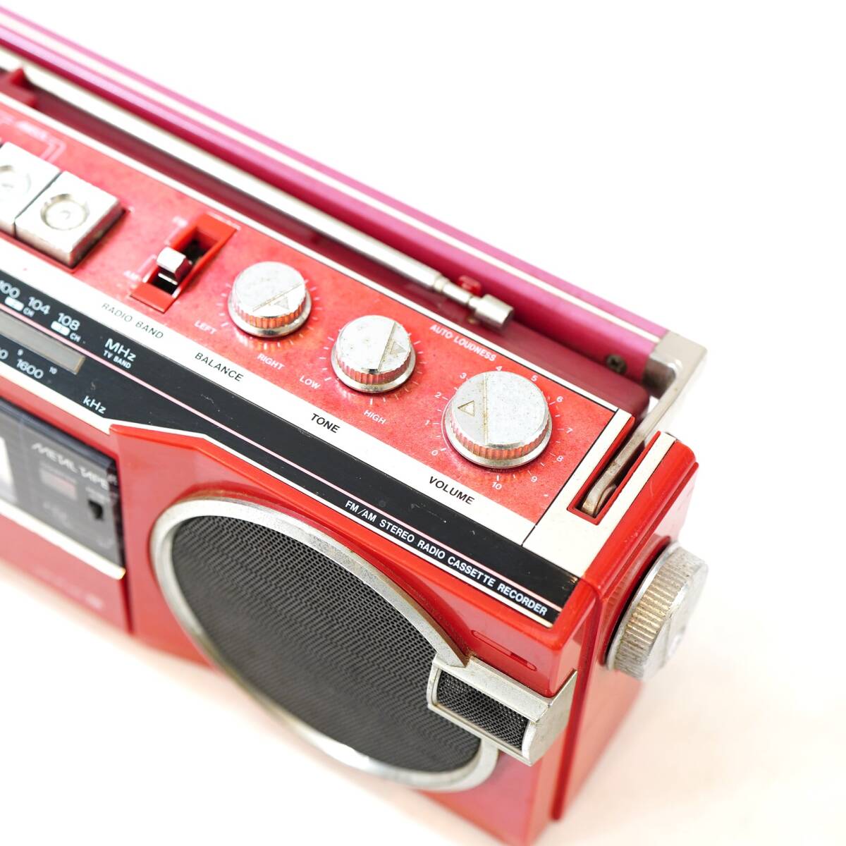 NA4852 ラジオ受信〇 テープ再生× 簡易クリーニング済 SANYO サンヨー 小型ラジカセ 赤 レッド MR-U4SF 昭和レトロ レトロ 検S_画像4