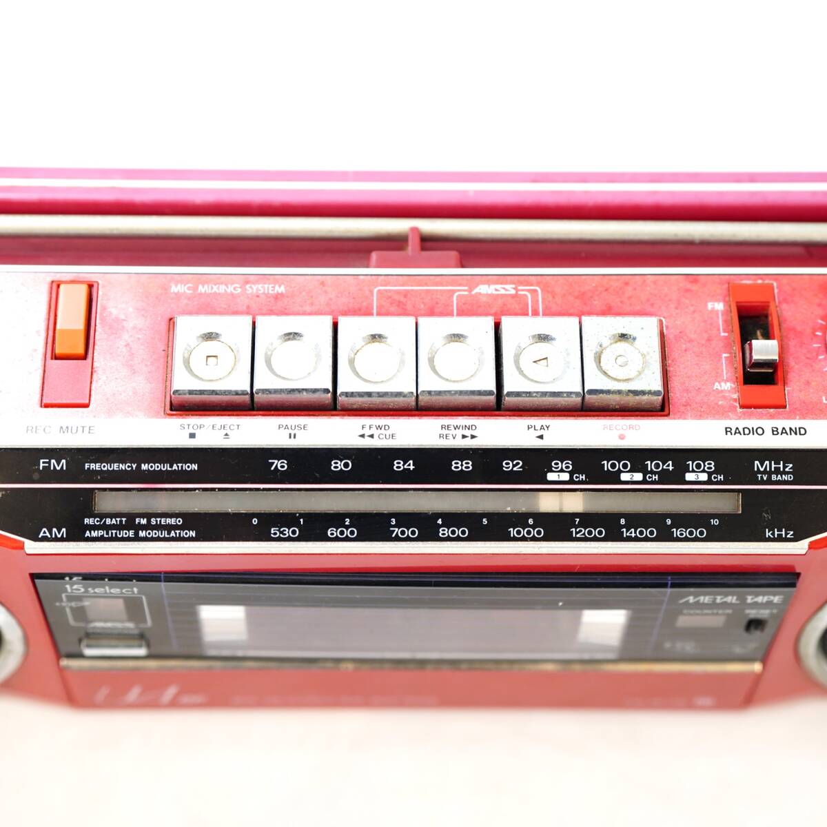 NA4852 ラジオ受信〇 テープ再生× 簡易クリーニング済 SANYO サンヨー 小型ラジカセ 赤 レッド MR-U4SF 昭和レトロ レトロ 検S_画像5