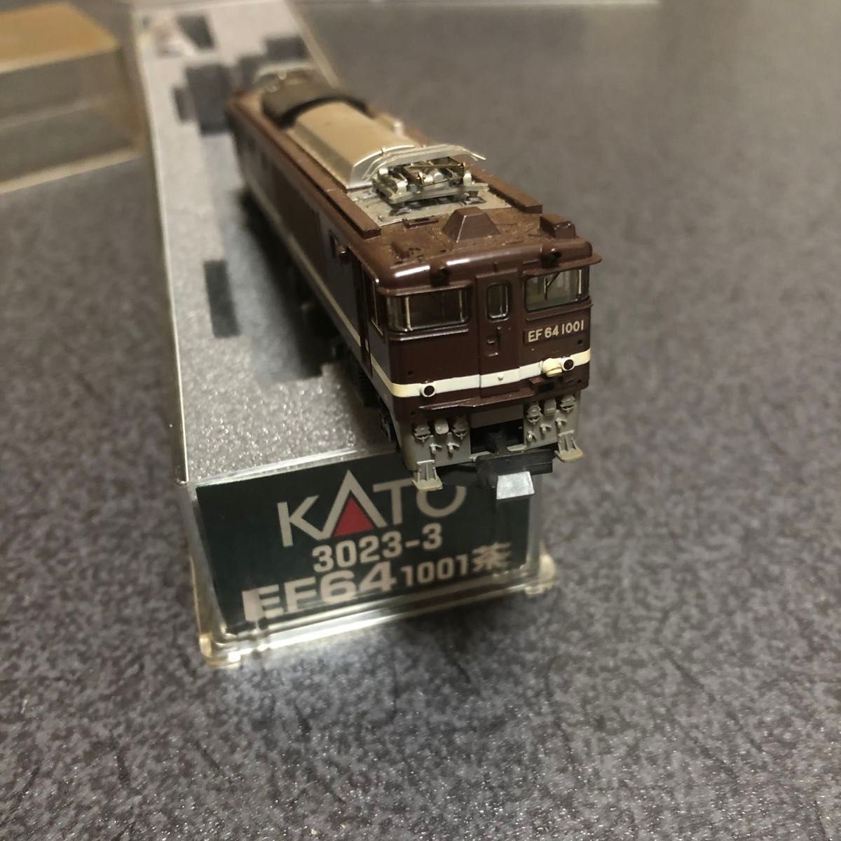 KATO EF64形1000番台電気機関車（1001号機 茶色） 3023-3