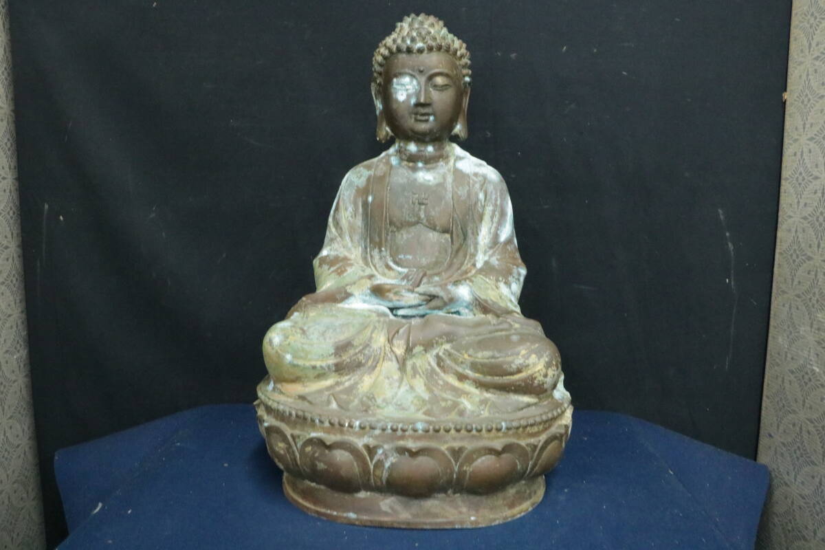 63　仏教美術　銅製　釈迦如来座像　高55ｃｍ　13.9ｋｇ　大明永楽年施_画像1