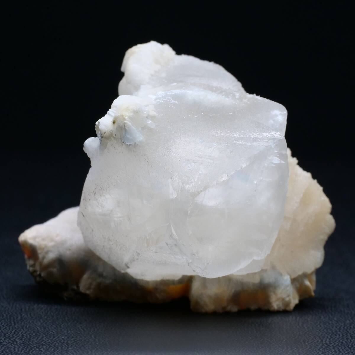【鉱物 標本 モルデン沸石 方解石 結晶 原石】インド モルデナイト カルサイト_画像1