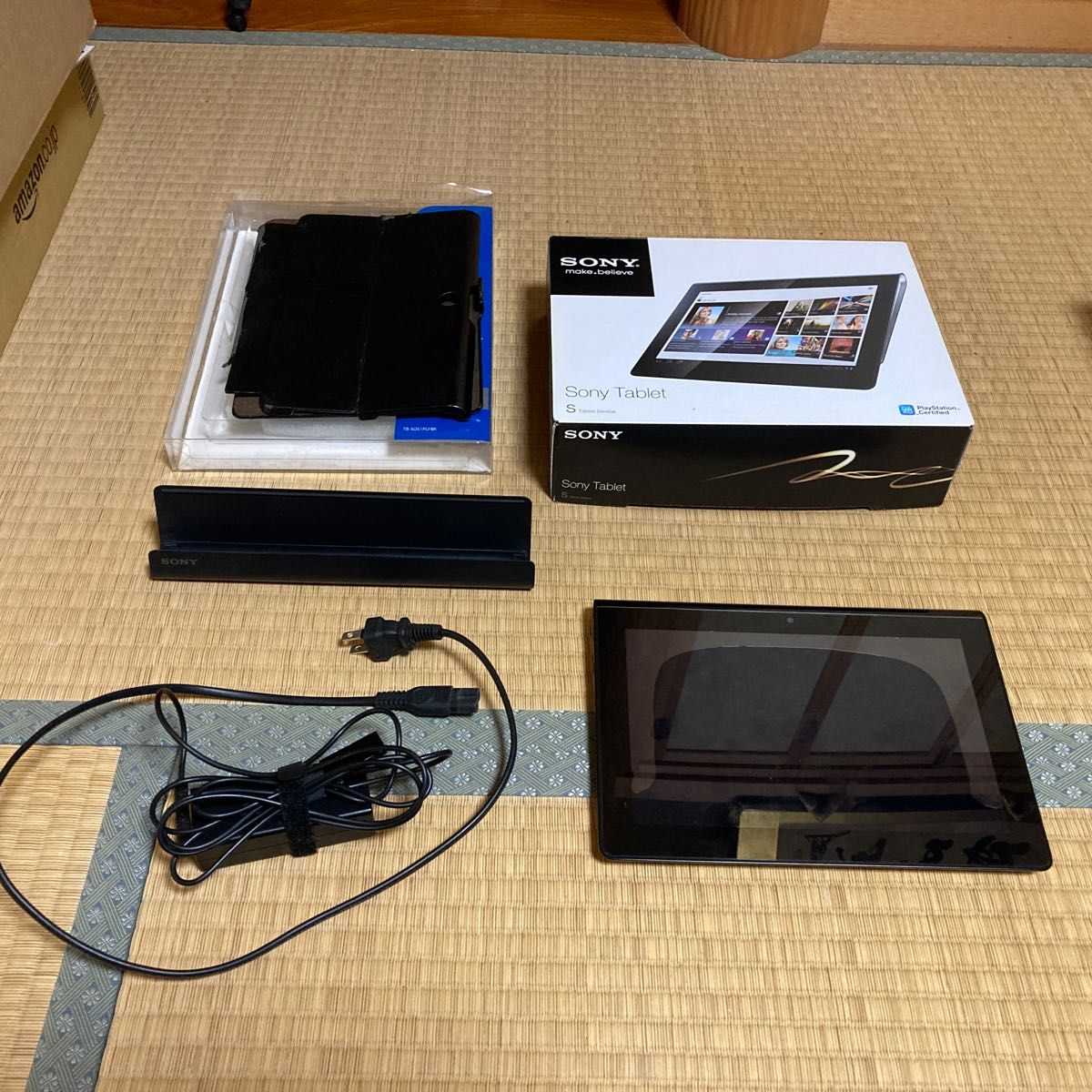 【ジャンク】ソニータブレットS SGPT111JP/S【故障品】、ACアダプタ、カバー、充電台