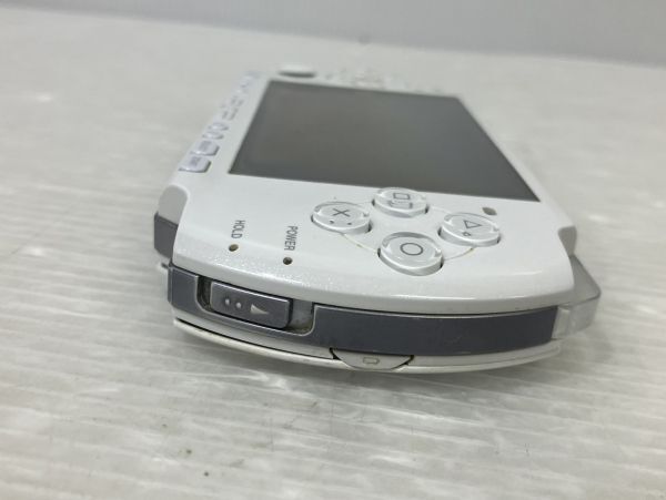 HS960-240310-035【ジャンク】SONY PSP-2000 本体のみ ホワイト 動作未確認 ソニー_画像8