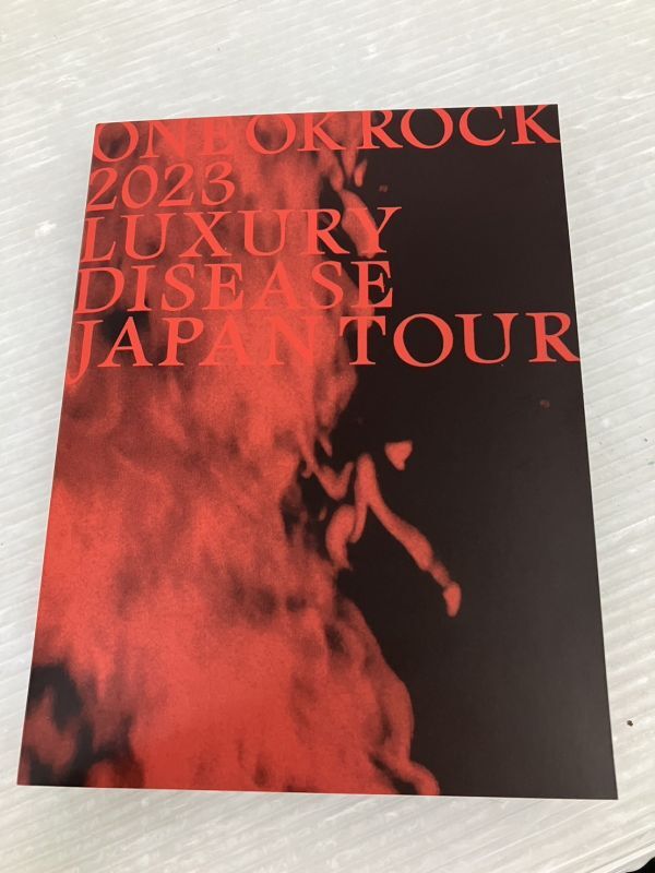 HS056-240328-012【中古】DVD ONE OK ROCK 2023 LUXURY DISEASE JAPAN TOUR QYBL90005 ドームツアー ワンオクロックの画像2