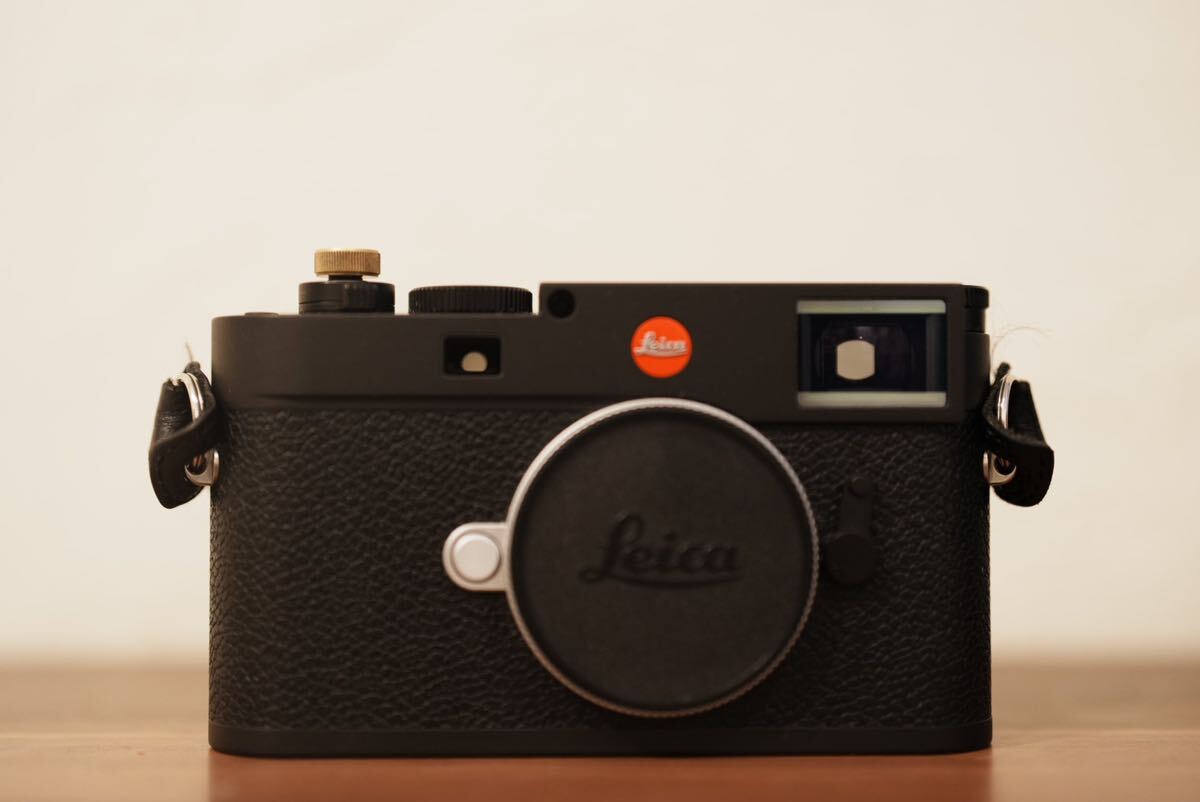 LEICA M11 ライカ ボディ サムレストケース付き ブラックの画像1