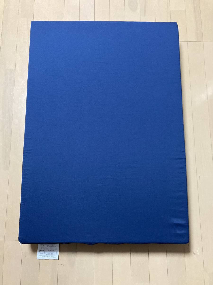 *[ kai nz] три складывать матрац темно-синий размер примерно ширина 91× длина 195× толщина 4cm*