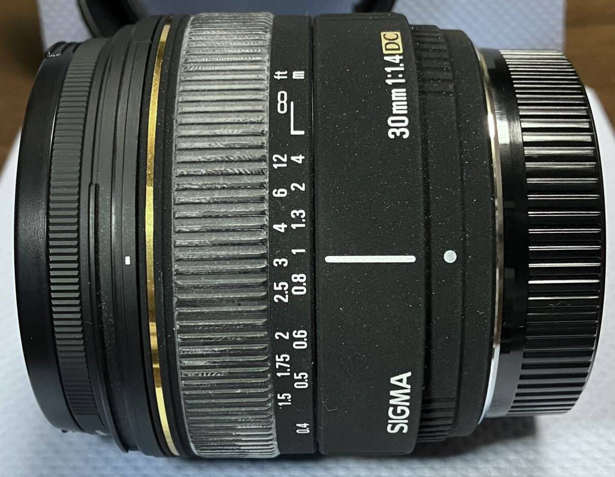 SIGMA 30mm F1.4 EX DC ペンタックスマウント シグマ デジタル専用レンズ プロテクトフィルター付