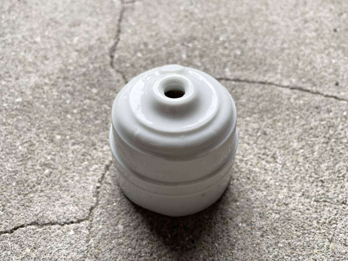 フランス アンティーク 陶器 シーリング ローゼット コネクションボックス 磁器 シーリング カバー 北欧 カフェ アトリエの画像1