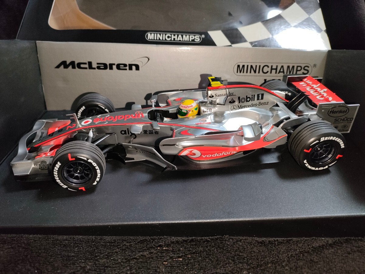 未開封美新品ミニチャンプス2007ベース1/18ボーダフォンマクラーレンメルセデスF1MP4-22＃2ルイス ハミルトン カナダGP初優勝記念限定生産_画像6