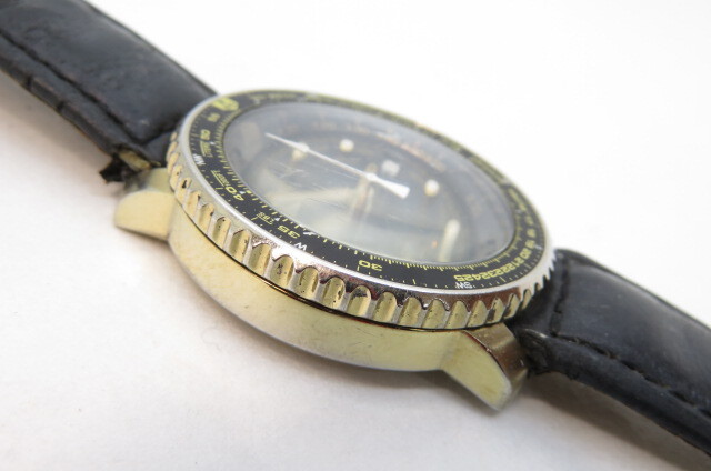 1円～【動作品】SEIKO セイコー パイロット 7T62-0EB0 クロノグラフ カレンダー メンズ 腕時計 ブラック文字盤　レザーベルト　3-2-1　_画像4