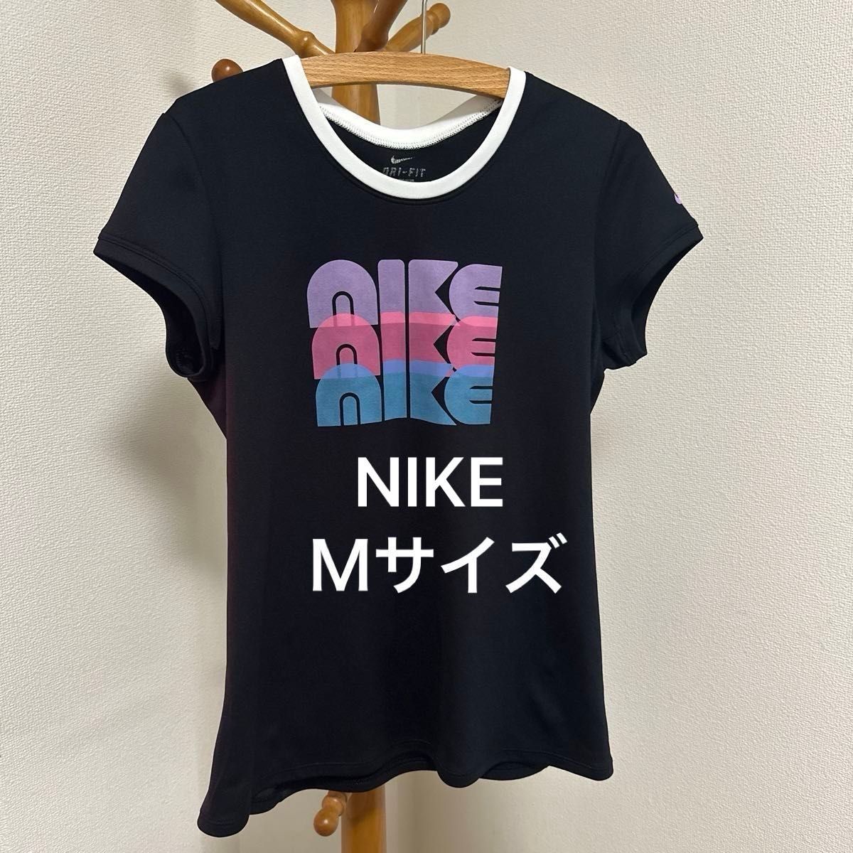 NIKE ナイキ　半袖Tシャツ　ランニング　ウォーキング　スポーツ　　ハーフパンツ　ドライフィット　